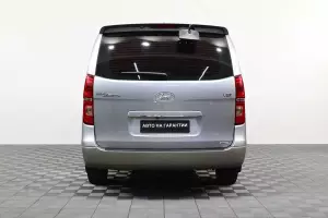 Hyundai  16