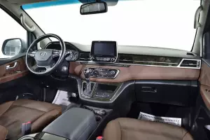 Hyundai  13