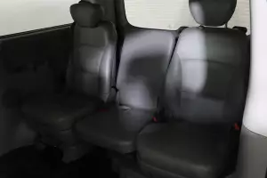 Hyundai  11