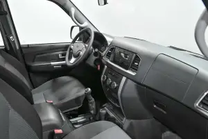 УАЗ  6