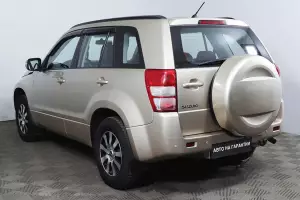 Suzuki  3