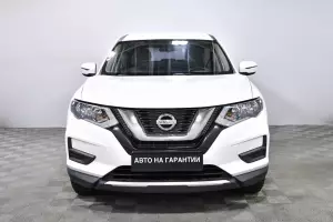 Nissan  2