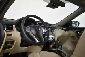 Nissan  14