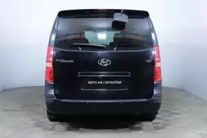 Hyundai  15