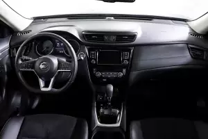 Nissan  9