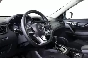 Nissan  6