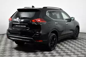 Nissan  4