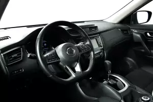 Nissan  9