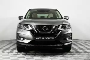 Nissan  2