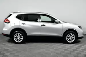 Nissan  3