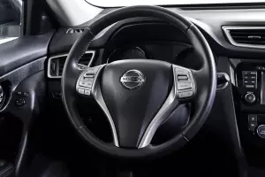 Nissan  6