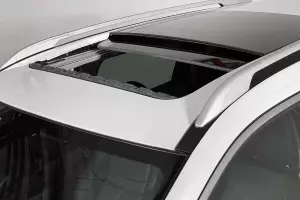 Nissan  6