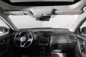 Nissan  7