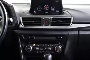 Mazda  12