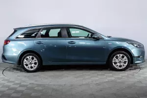 Kia  3