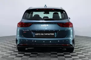 Kia  5