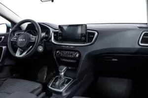 Kia  7