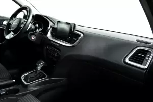 Kia  9
