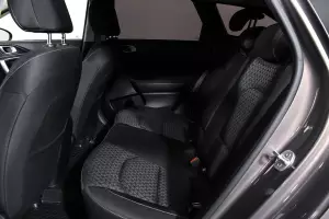 Kia  14