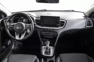 Kia  9