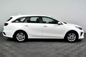 Kia  3