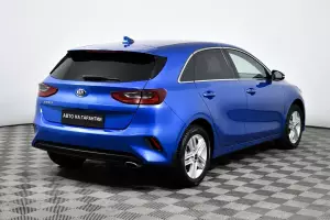 Kia  4
