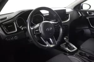 Kia  11