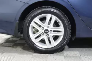 Kia  7