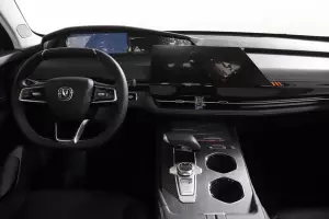 Changan  8