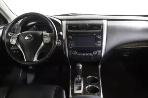 Nissan  7