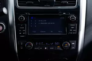 Nissan  14