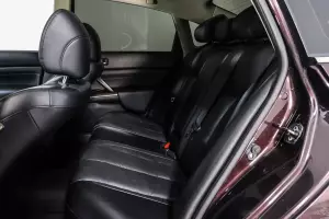 Nissan  15