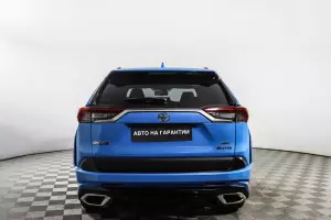 Toyota  5