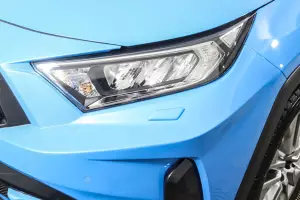 Toyota  7