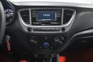 Hyundai  8