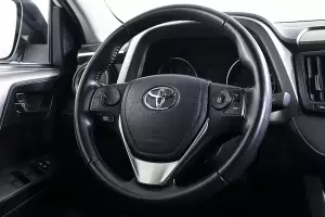 Toyota  10