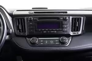Toyota  12