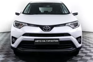 Toyota  2