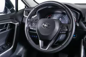 Toyota  10