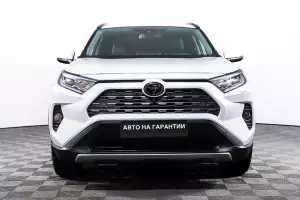 Toyota  2
