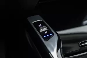 Kia  12