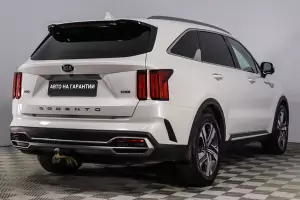 Kia  24