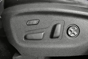 Kia  8