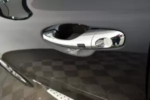 Kia  14