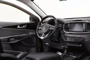 Kia  3