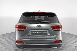 Kia  5
