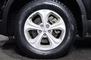 Kia  9