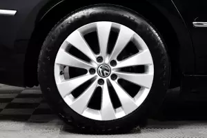Volkswagen  7