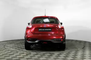 Nissan  5