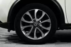 Nissan  7